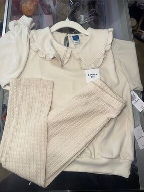 Old Navy Cream Ruffle Collar 2-Piece Legging Set
